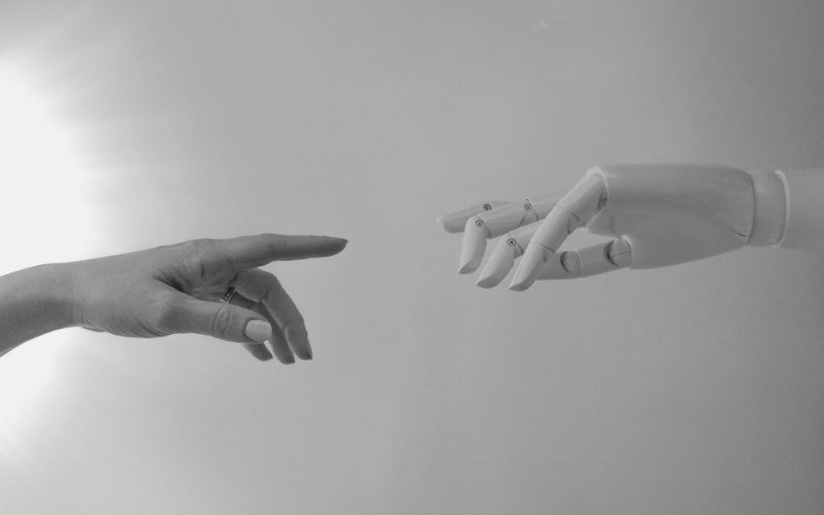 IA En El Servicio Al Cliente: Guía Definitiva De Implementación, Gobernanza Y Capacitación Humana