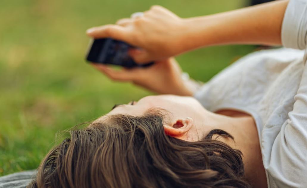 Laboratorio Digital: Arquitectura de Seguridad y Proyectos de Inteligencia Artificial en la Infancia